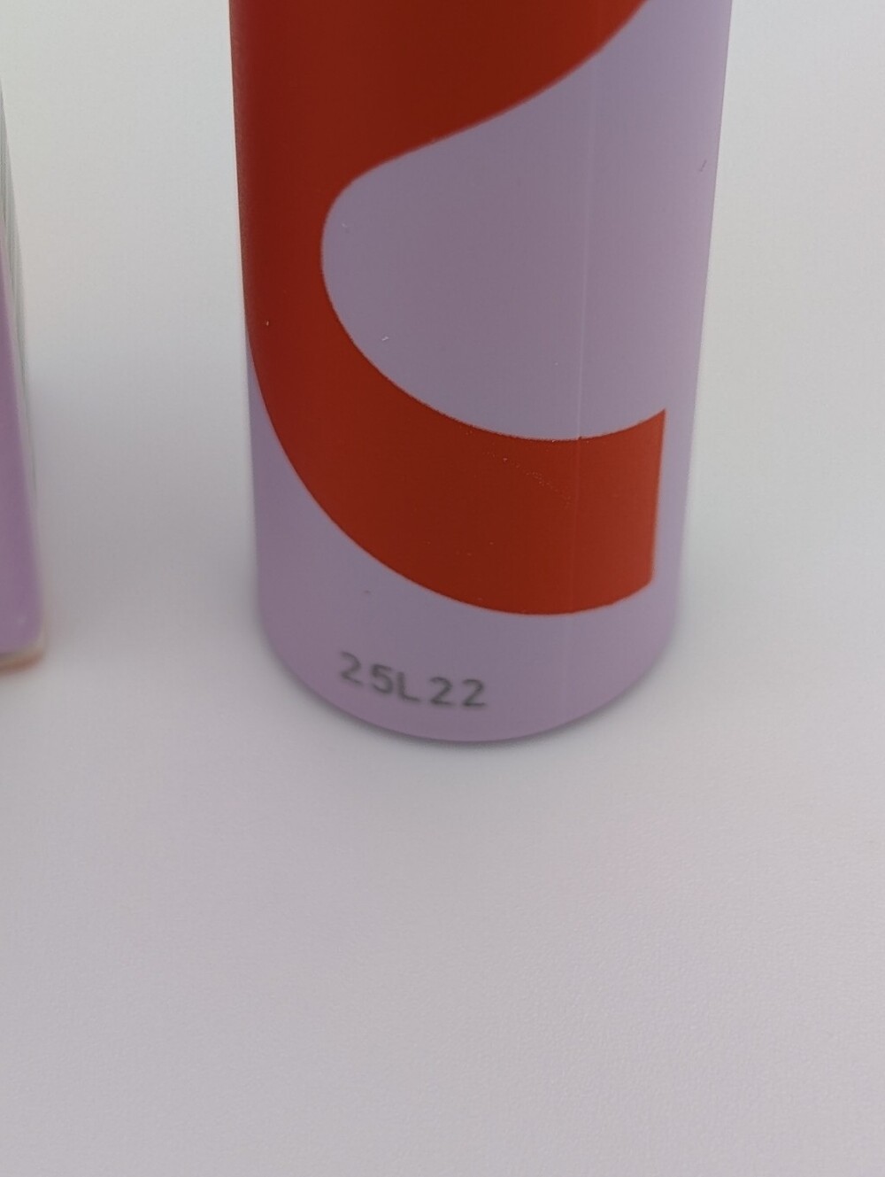 Tower 28 MakeWaves Lengthening + Volumizing Mascara Jet Black - Picture 3 of 8